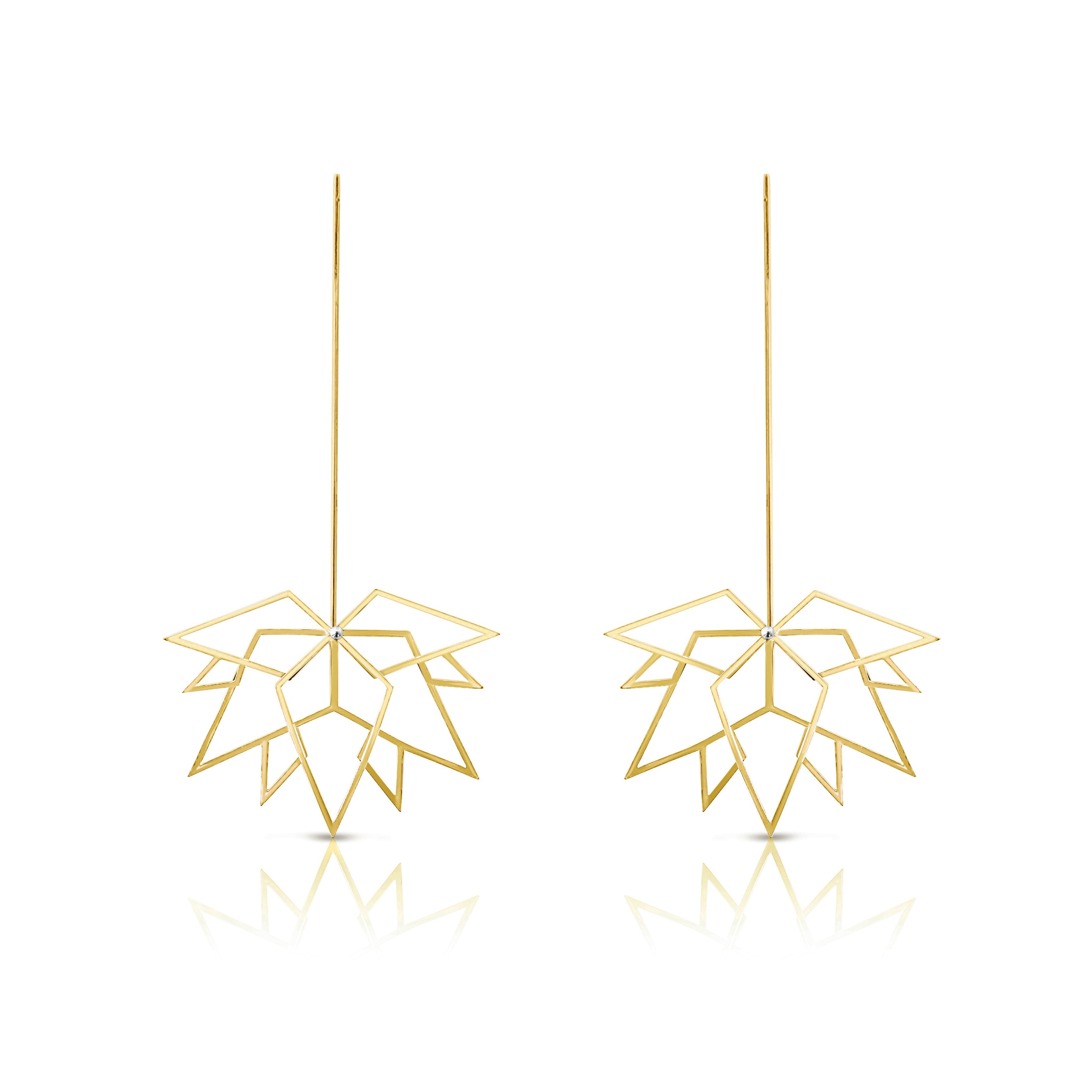 Mini maple leaf gold earrings