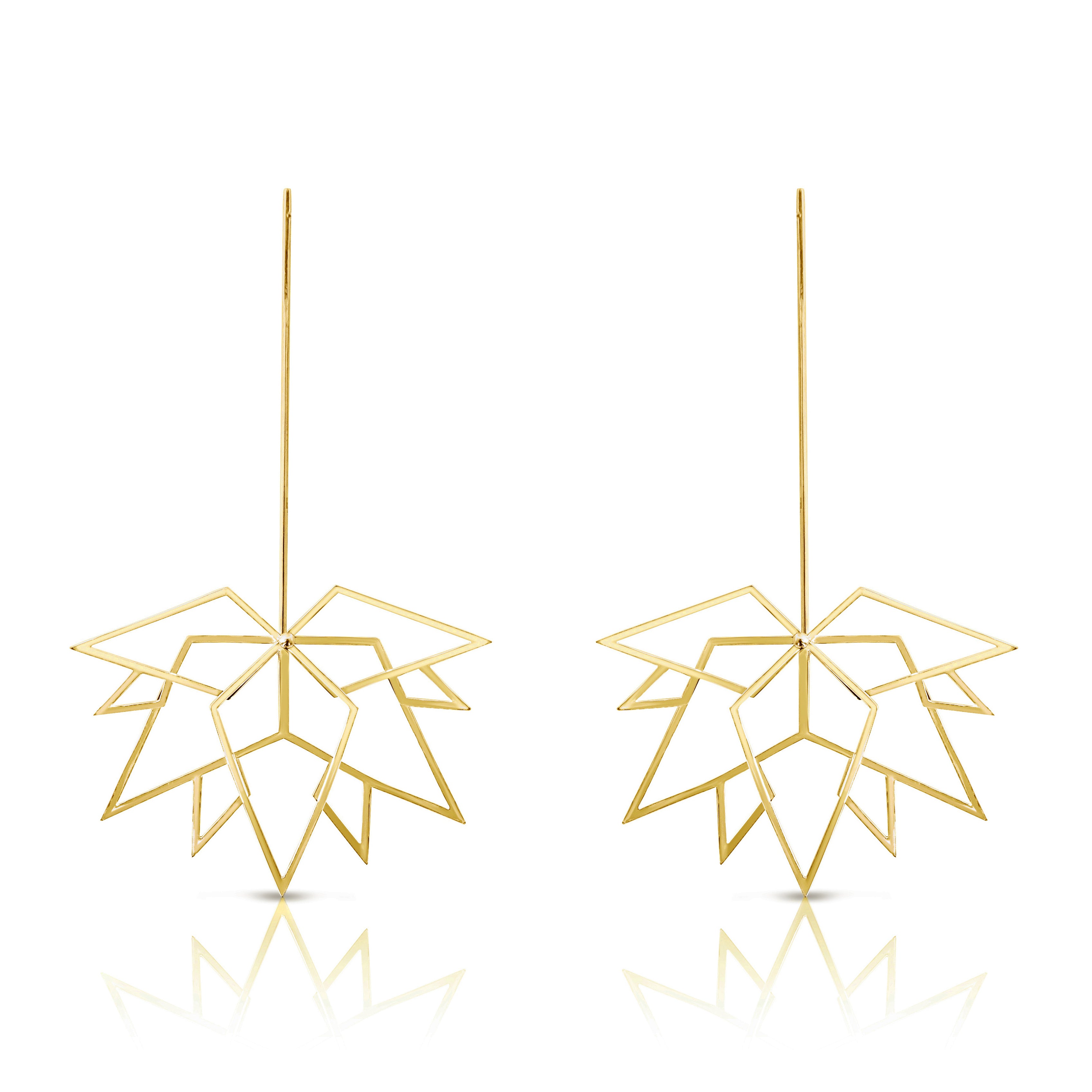 Maple Leaf Gold Earrings