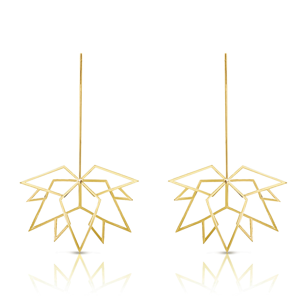 MAPLE LEAF GOLD EARRINGS