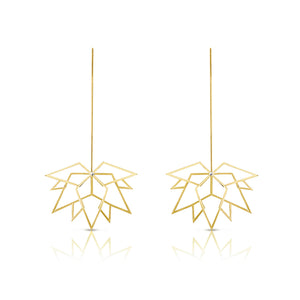 Mini maple leaf gold earrings