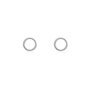 Circle stud earrings