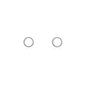 Circle stud earrings