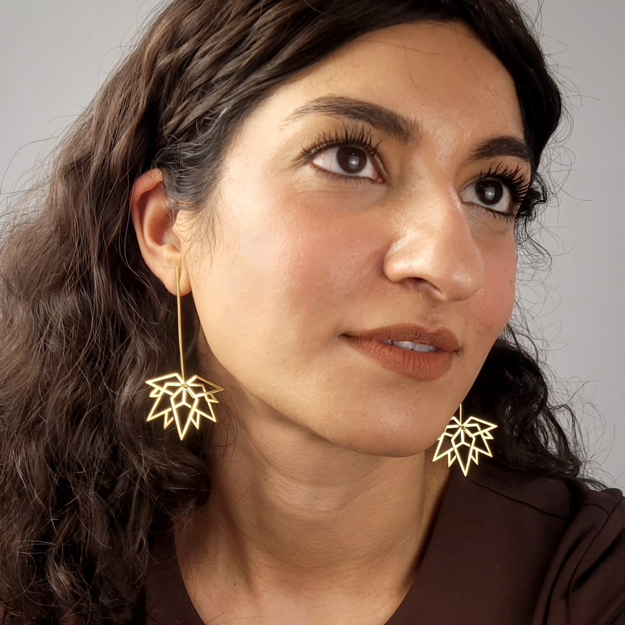 Mini maple leaf gold earrings