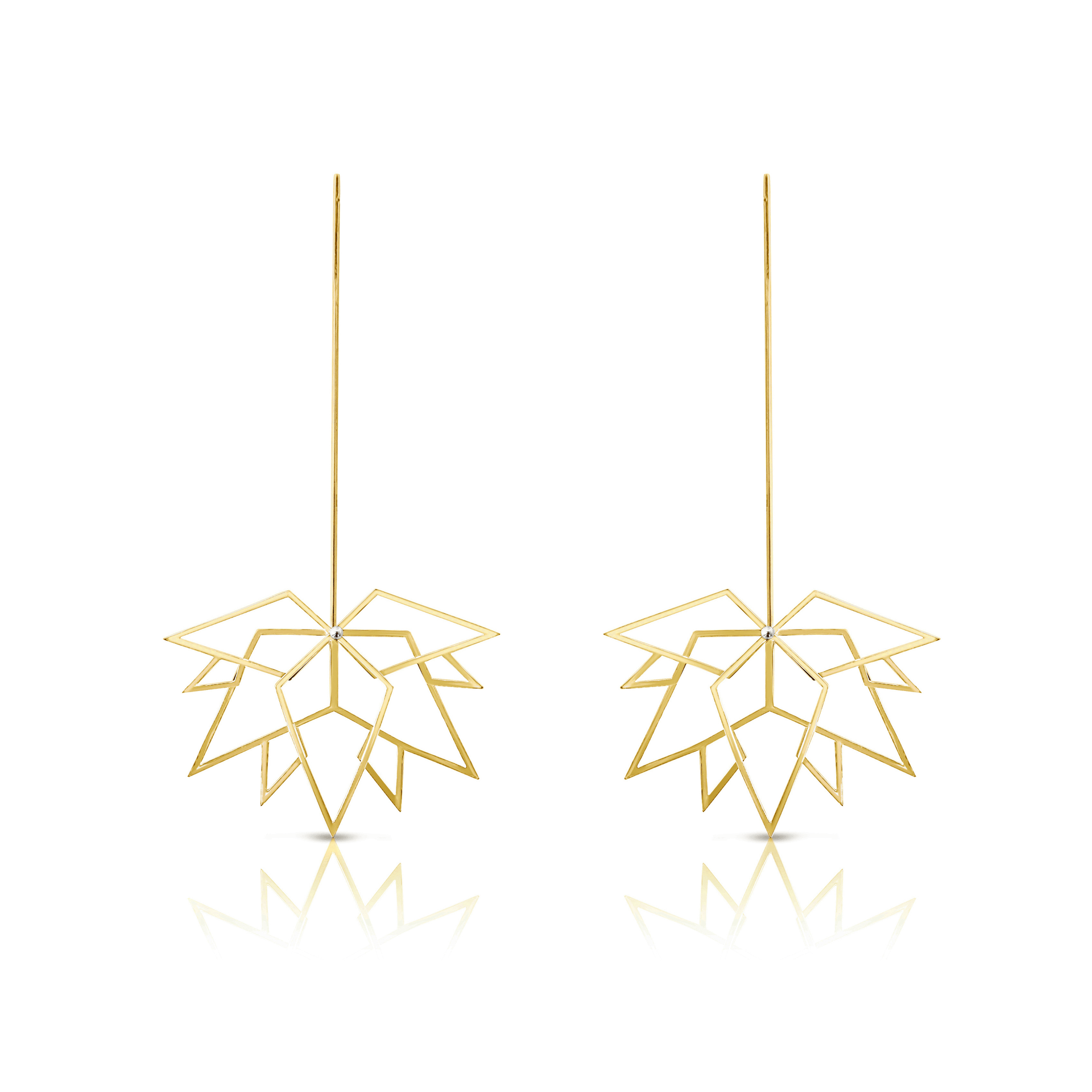 Mini maple leaf gold earrings