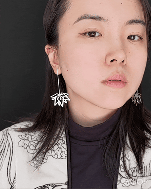 Mini maple leaf silver earrings